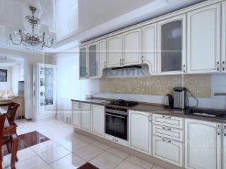 3-этажный коттедж, 341.3 м², 6.5 соток