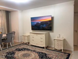 2-комн. квартира, 60 м², 2/5 этаж