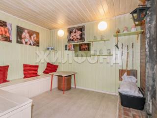  дом, 398 м², 7 соток