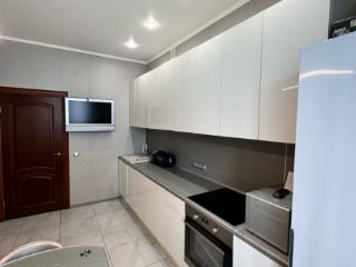 2-комн. квартира, 63.6 м², 3/19 этаж