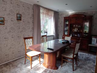 2-этажный дом, 272 м², 13.6 соток