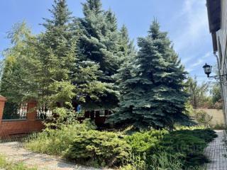 4-этажный дом, 365.5 м², 14.8 соток