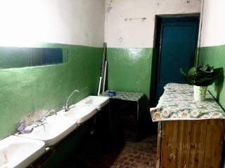 Комната, 40 м², 4-комн.