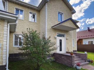  дом, 320 м², 10 соток