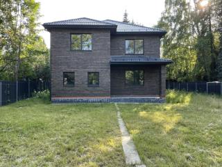 2-этажный коттедж, 240 м², 11 соток