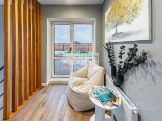 3-этажный дом, 160 м²