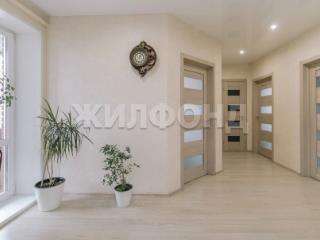  дом, 172 м², 21 сотка