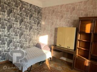 Комната, 122 м²