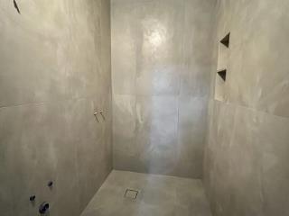  дом, 180 м², 10 соток