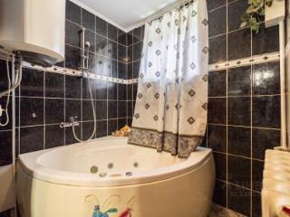 2-этажный коттедж, 383 м², 8 соток