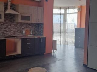 2-комн. квартира, 55 м², 3/3 этаж