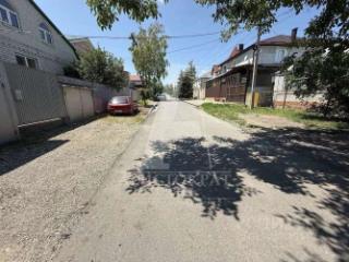 3-этажный дом, 377.5 м², 4.4 сотки