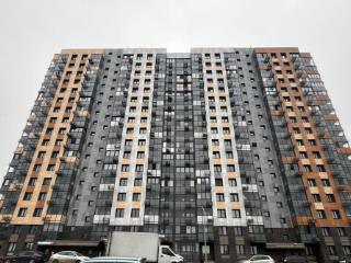 2-комн. квартира, 42.7 м², 16/17 этаж