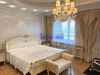 4-комн. квартира, 198 м², 7/12 этаж