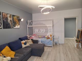 2-комн. квартира, 64 м², 9/10 этаж
