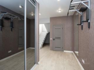 2-этажный коттедж, 198.5 м², 10 соток