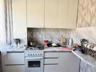 3-комн. квартира, 61.2 м², 2/5 этаж