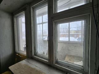 2-комн. квартира, 50 м², 1/3 этаж