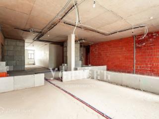 3-комн. квартира, 138.3 м², 4/4 этаж