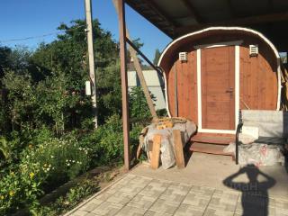 3-этажный дом, 180 м², 12 соток