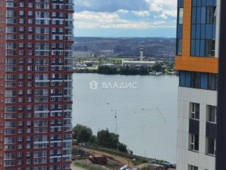 2-комн. квартира, 49 м², 20/28 этаж