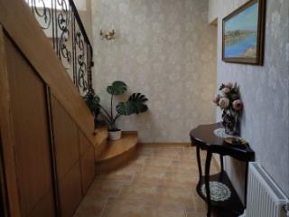 3-этажный дом, 253 м², 4.3 сотки