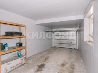  дом, 398 м², 7 соток