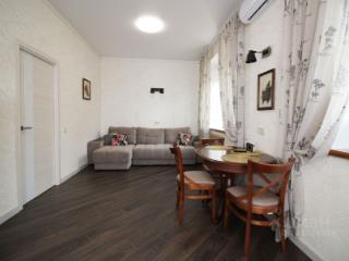 2-комн. квартира, 55 м², 2/4 этаж
