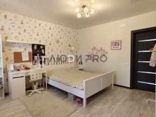  дом, 320 м², 10 соток