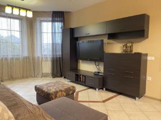 3-этажный дом, 226 м², 20 соток