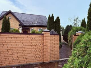 3-этажный дом, 226 м², 20 соток