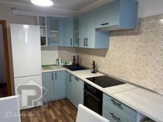 3-комн. квартира, 72 м², 2/17 этаж