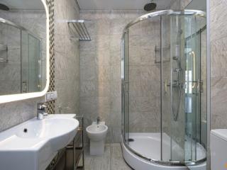 2-комн. квартира, 40 м², 4/9 этаж