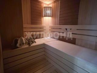  дом, 292 м², 13.47 соток