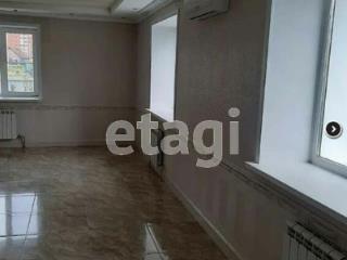 3-этажный дом, 360 м², 10.89 соток