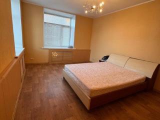 3-комн. квартира, 90.5 м², 2/4 этаж