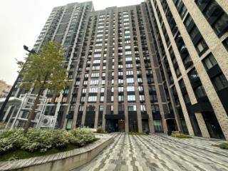 2-комн. квартира, 69.4 м², 9/18 этаж