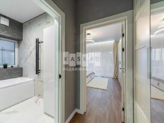 3-этажный дом, 160 м²
