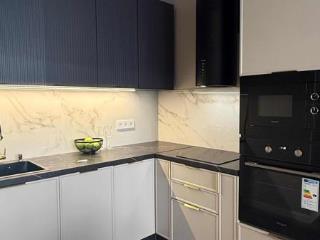 2-комн. квартира, 42 м², 16/16 этаж