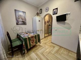 2-комн. квартира, 56 м², 2/4 этаж
