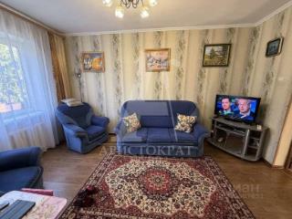 2-этажный дом, 200 м², 4.26 сотки