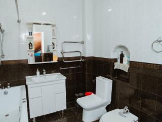 4-этажный дом, 539 м², 8 соток