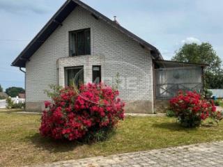 2-этажный дом, 305 м², 16 соток