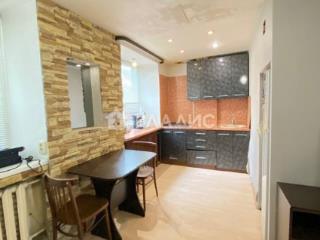 2-комн. квартира, 45 м², 2/5 этаж