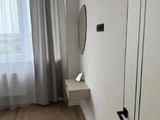 2-комн. квартира, 37 м², 10/26 этаж