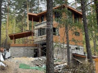  коттедж, 367 м², 20 соток