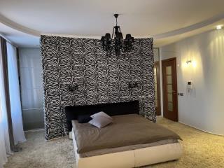 6-комн. квартира, 410 м², 5/7 этаж