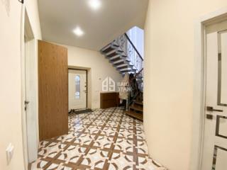 2-этажный дом, 145 м², 10 соток