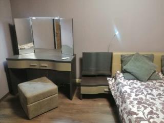 3-комн. квартира, 80 м², 1/12 этаж