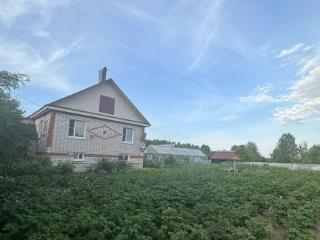  дом, 180 м², 17 соток